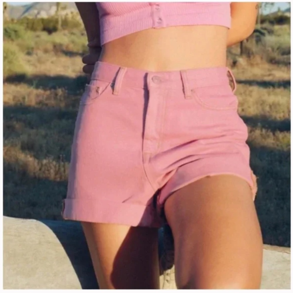 BDG High-Waisted Mom Pink Boho Peasant Hipster Hippie Art Deco Farm Hip Shorts